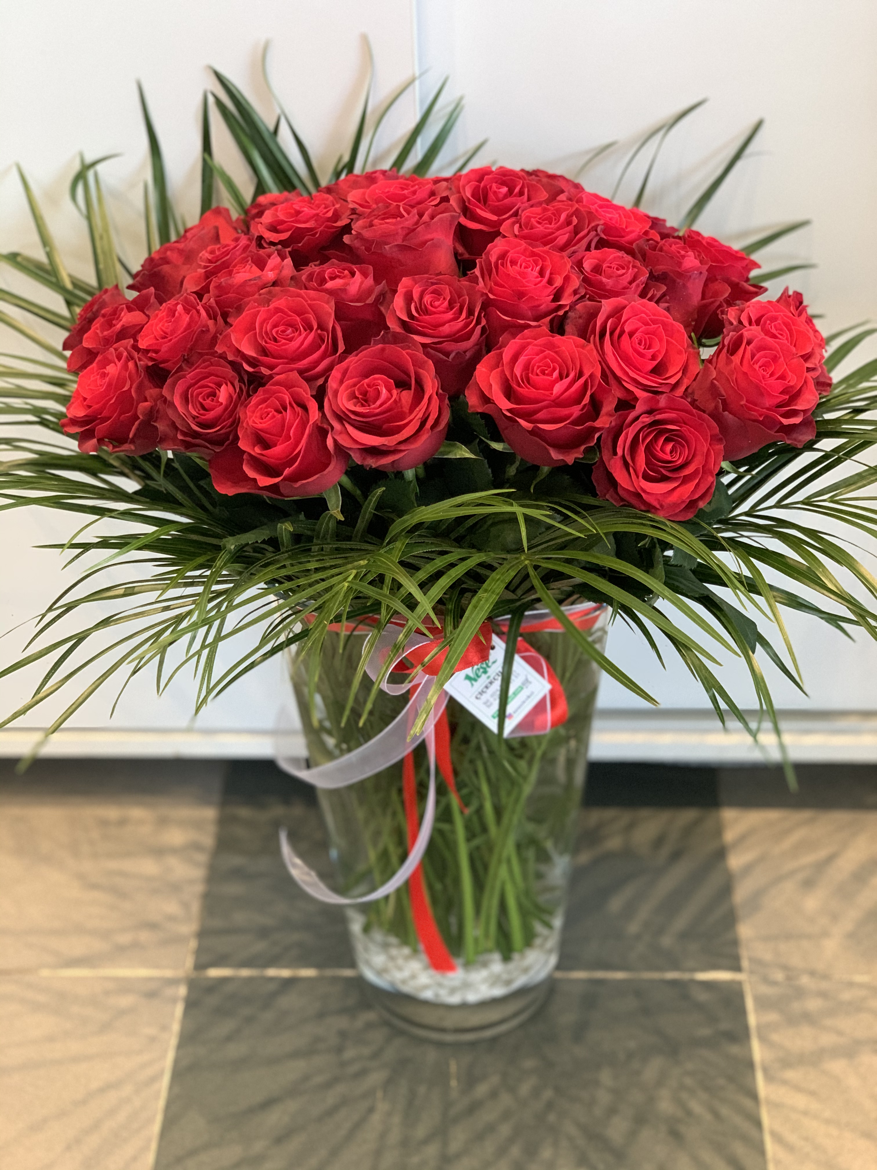 41 Adet Kırmızı Gül Aranjmanı