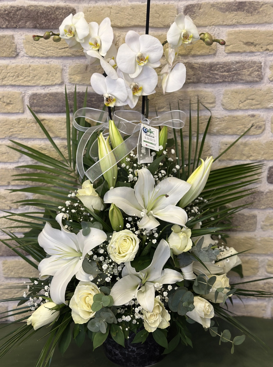 Orkideli Beyaz Aranjman