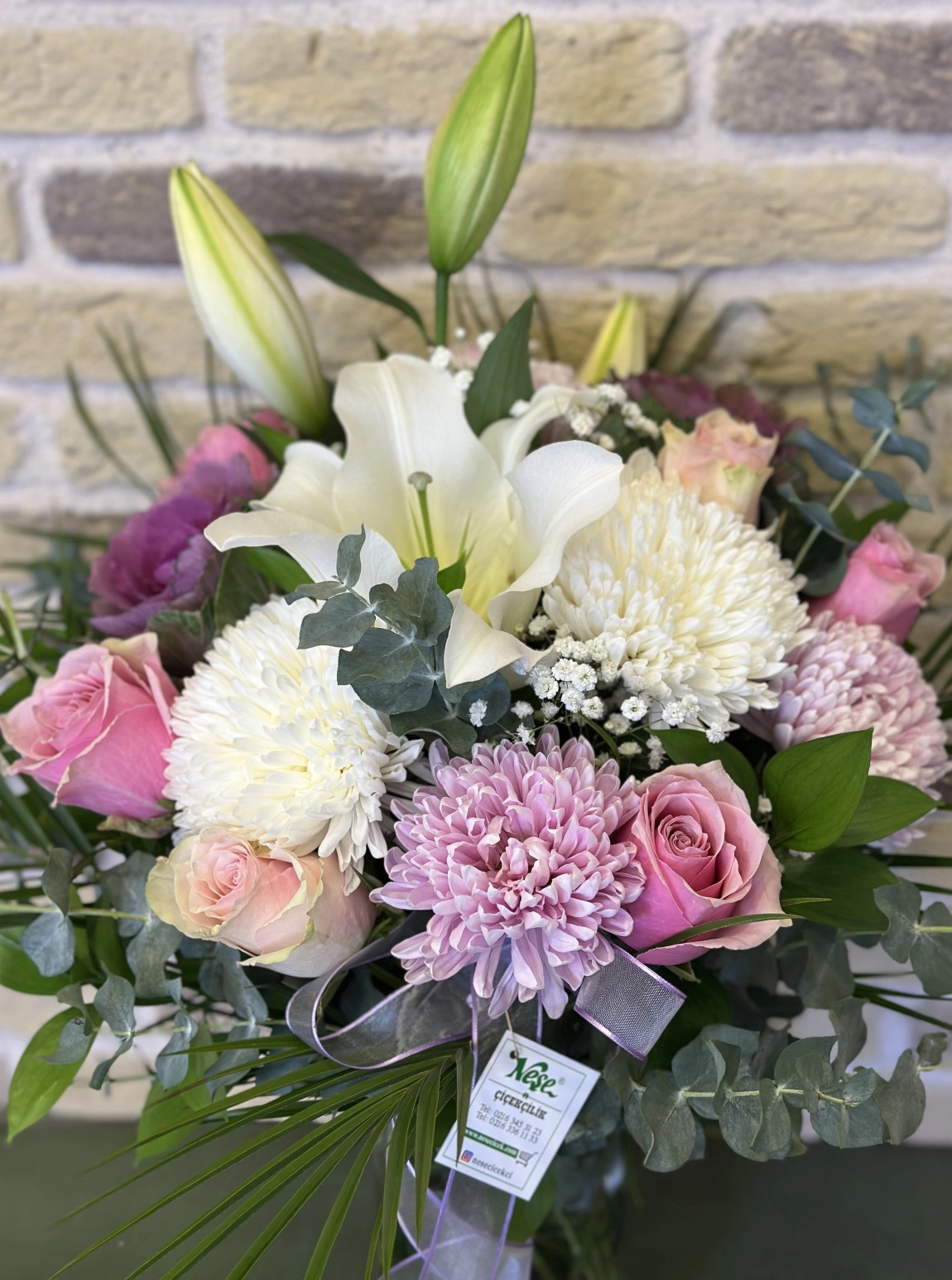 Vazoda Renkli Aranjman